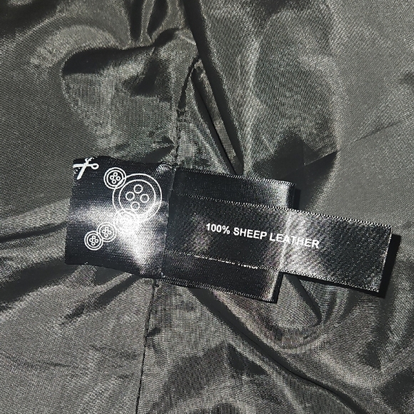 Sold. - Picture 7 of 11